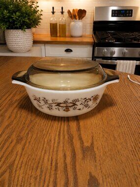 Vintage 1970's  JAJ Pyrex Brown Vine Oval Casserole w/Lid 10" England